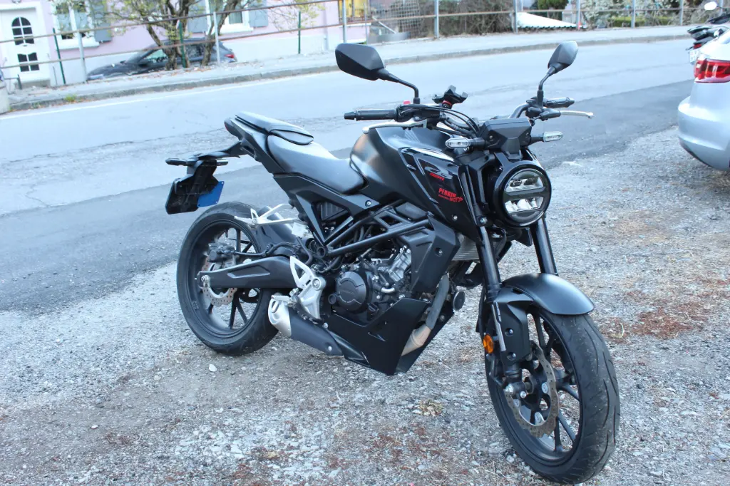 HONDA CB 125