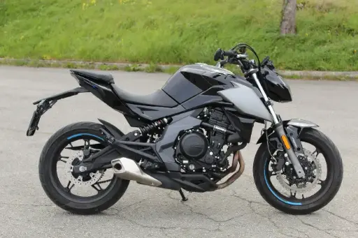 CFMOTO 650NK (2023)